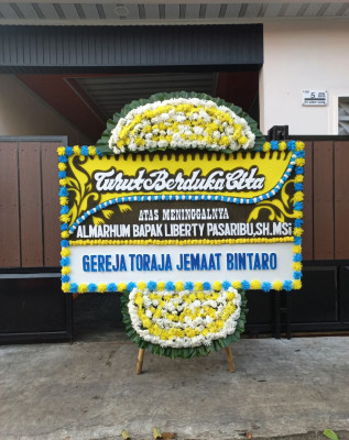 Papan Bunga Duka di Kota Baringin