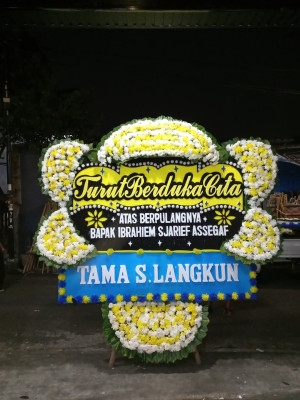 Papan Bunga Duka di Kota Baringin